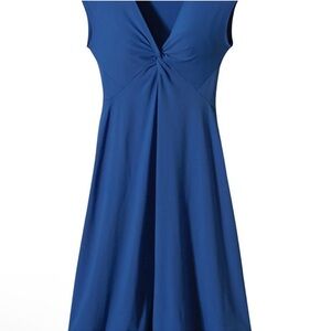Patagonia women’s Medium seabrook twist bandha deep blue midi dress, versatile